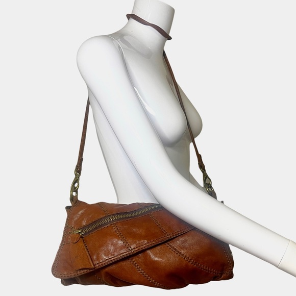 🍀 OMG 🍀 Lucky Brand Italian Leather Crossbody - Picture 10 of 12